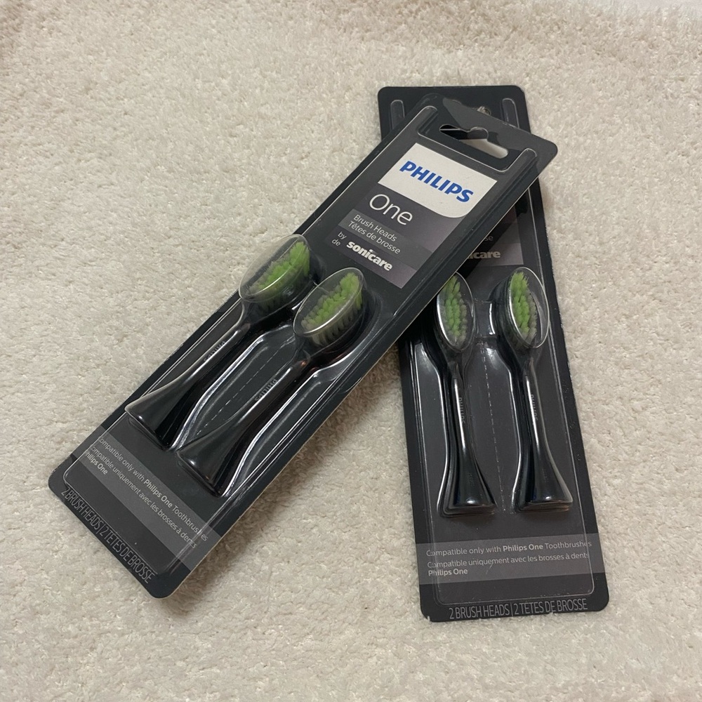 4 Philips Sonicare One Brush Heads